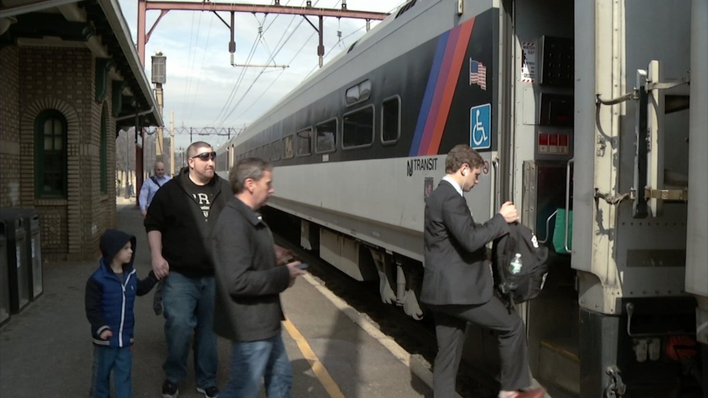 NJ Transit Rail Strike Looms as Negotiations Continue