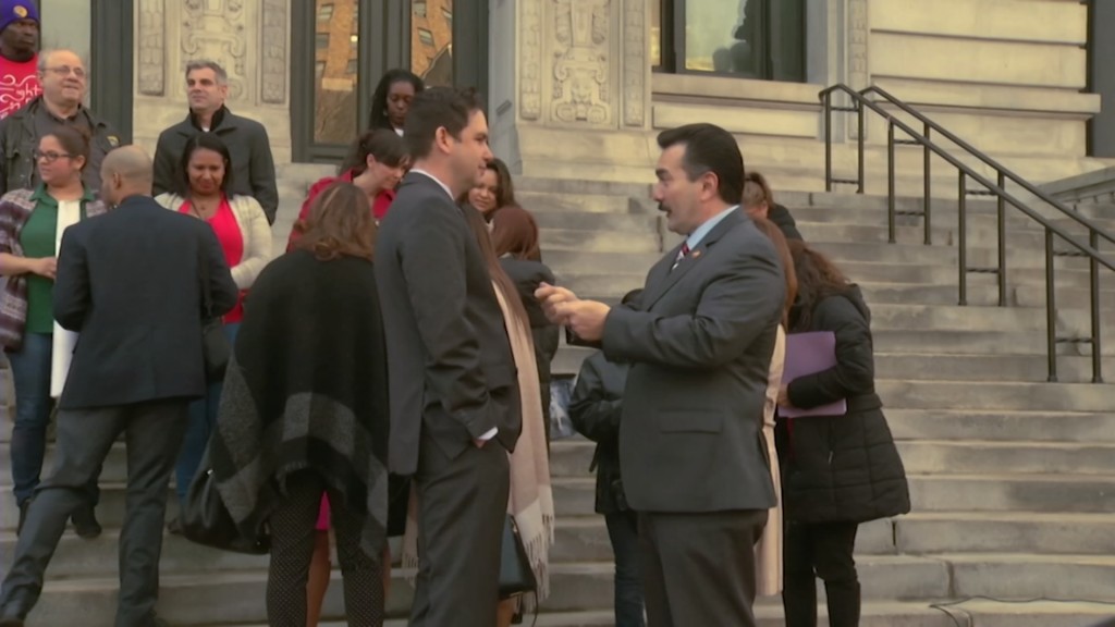 Christie Squares Off With Fulop Over Atlantic City Bailout Bill, Gubernatorial Politics