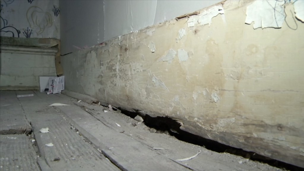 Christie Announces $10M for Lead Abatement