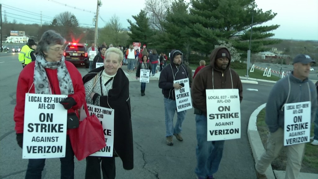 Verizon Workers Go On Strike