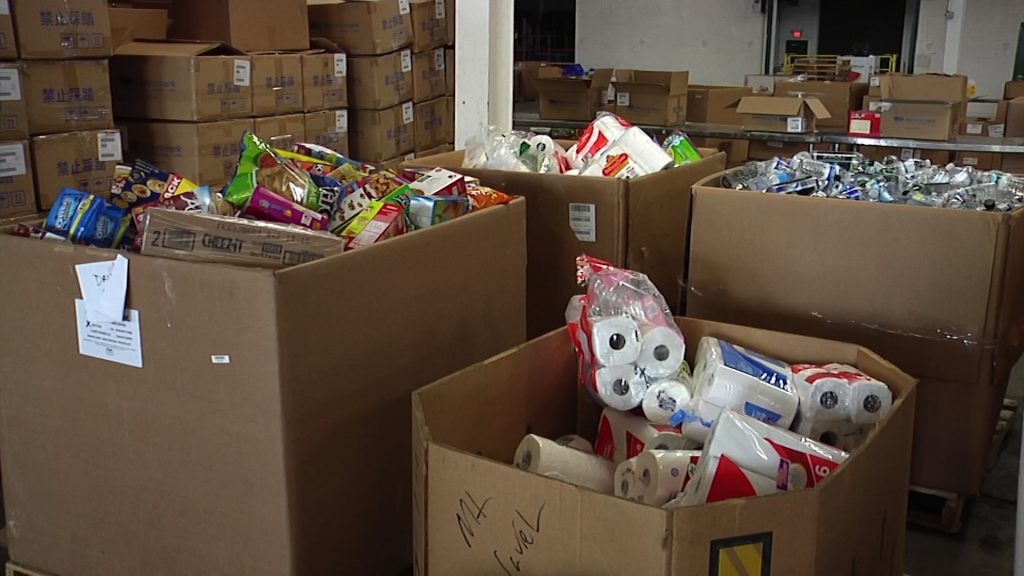 Amazon Helps Community FoodBank of NJ