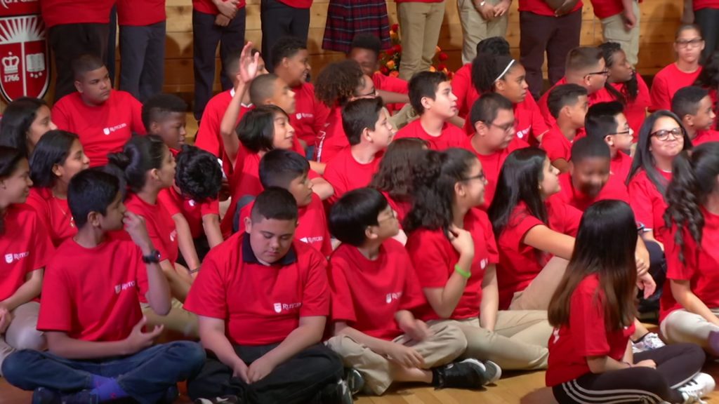 Rutgers Future Scholars Program Helps Low-Income Students Attend College