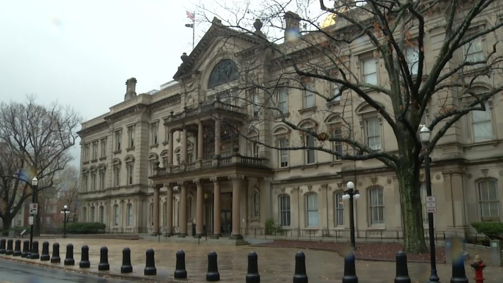 Christie Announces State House Renovation