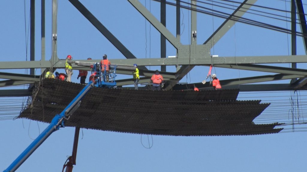 Crack in the Delaware River Bridge is Creating Traffic Headaches