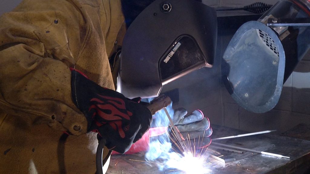 Helmets to Hardhats Helps Veterans Get Work