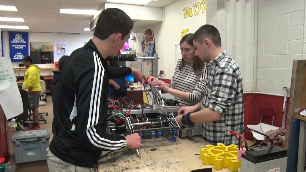 Mount Olive Students to Compete in National Robotic Championship