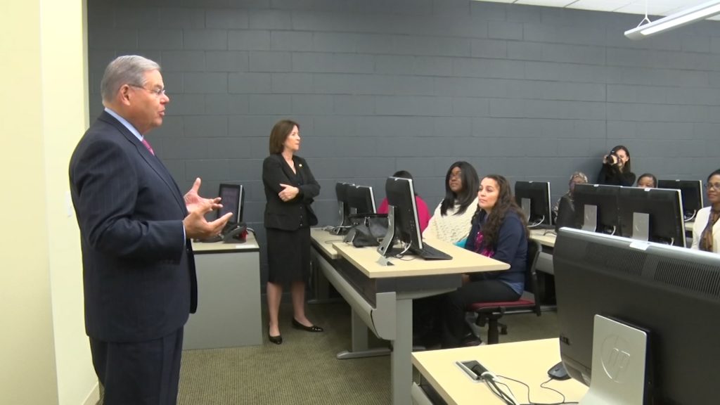 Sen. Menendez touts importance of partnerships in creating jobs