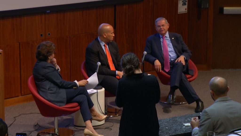 Senators, advocates outline Latino policy priorities
