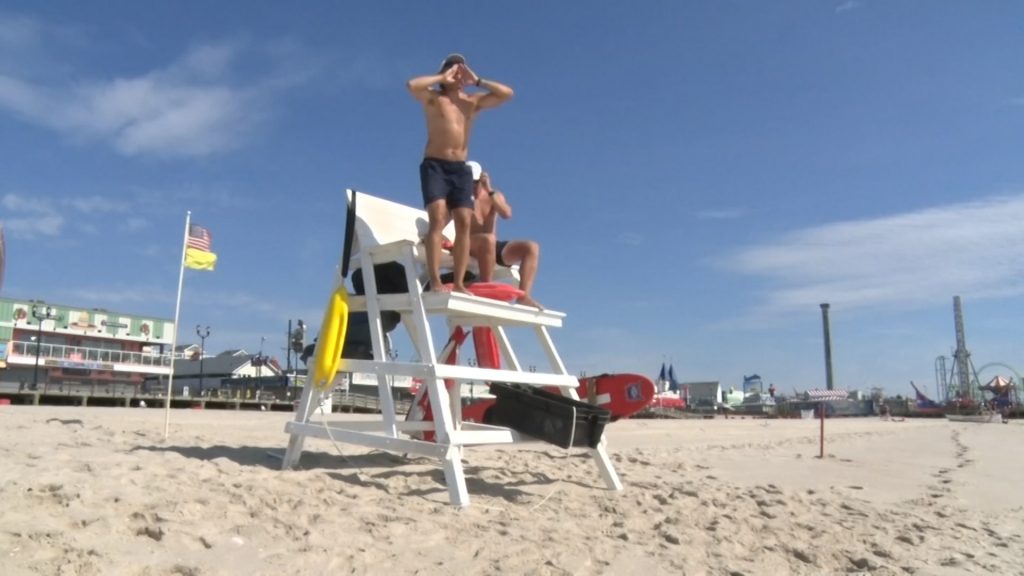 Beaches create programs to retain and find qualified lifeguards