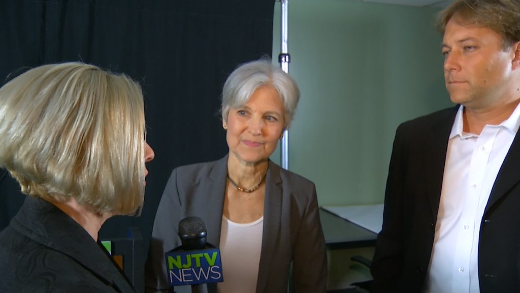 Green Party candidates: voters are tired of two-party system