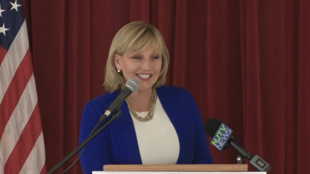 Guadagno dubs Murphy ‘the tax man’