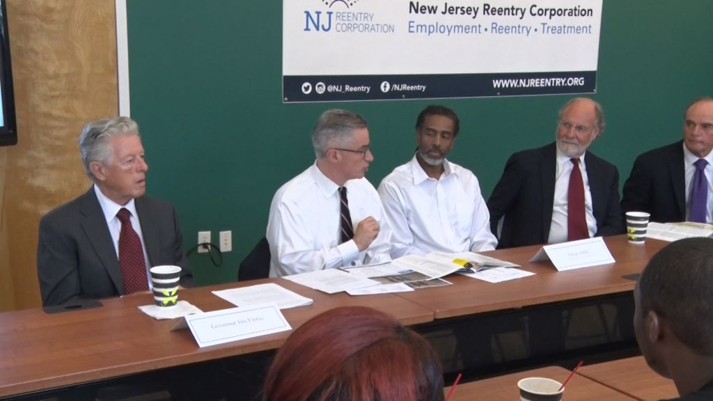 New report highlights benefits of prison re-entry programs
