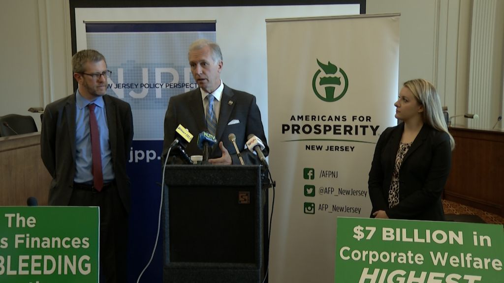 Unlikely forces join to denounce NJ tax incentives for Amazon HQ2