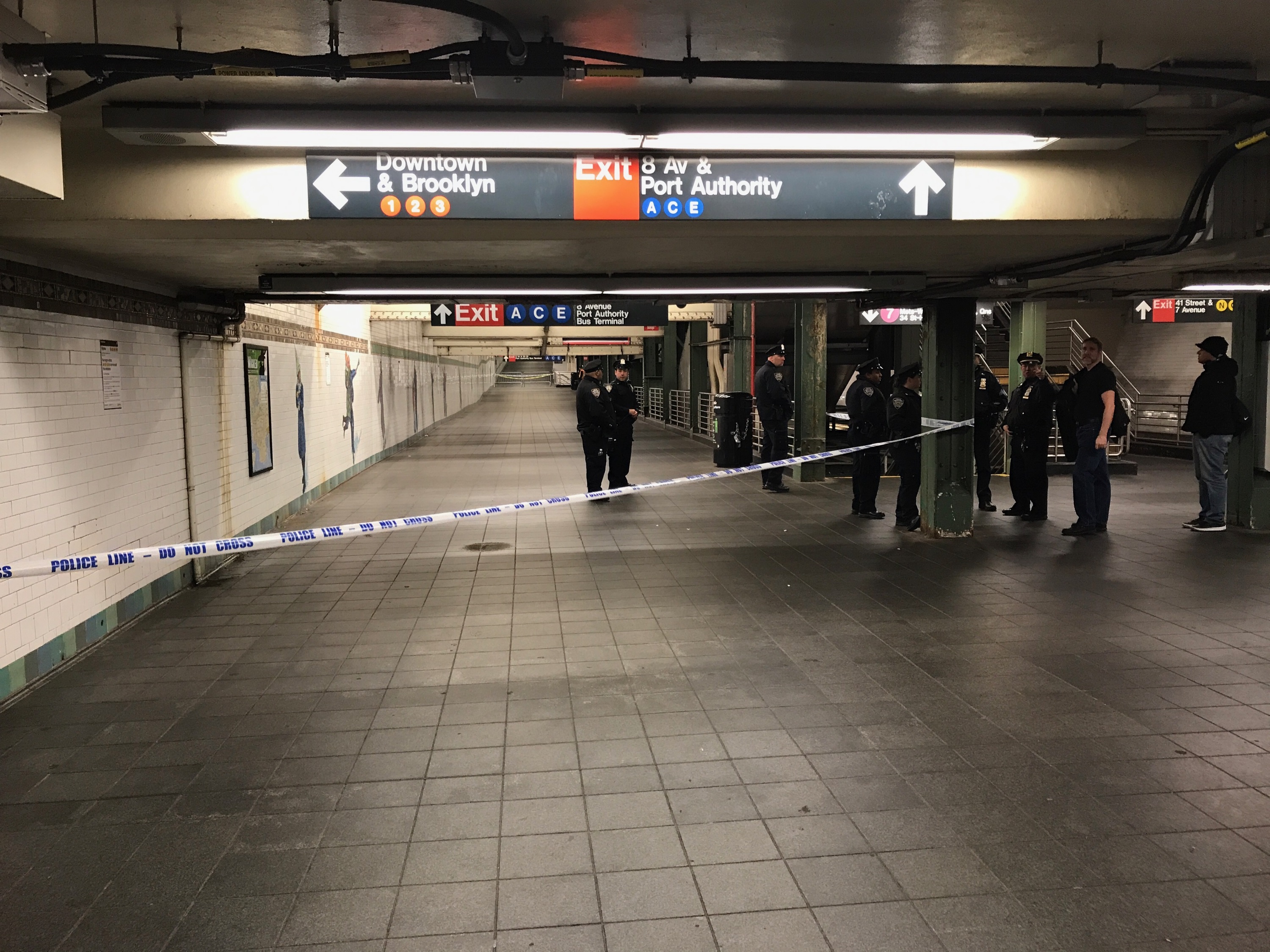 Pipe bomb strapped to man explodes in NYC subway, injuring 4