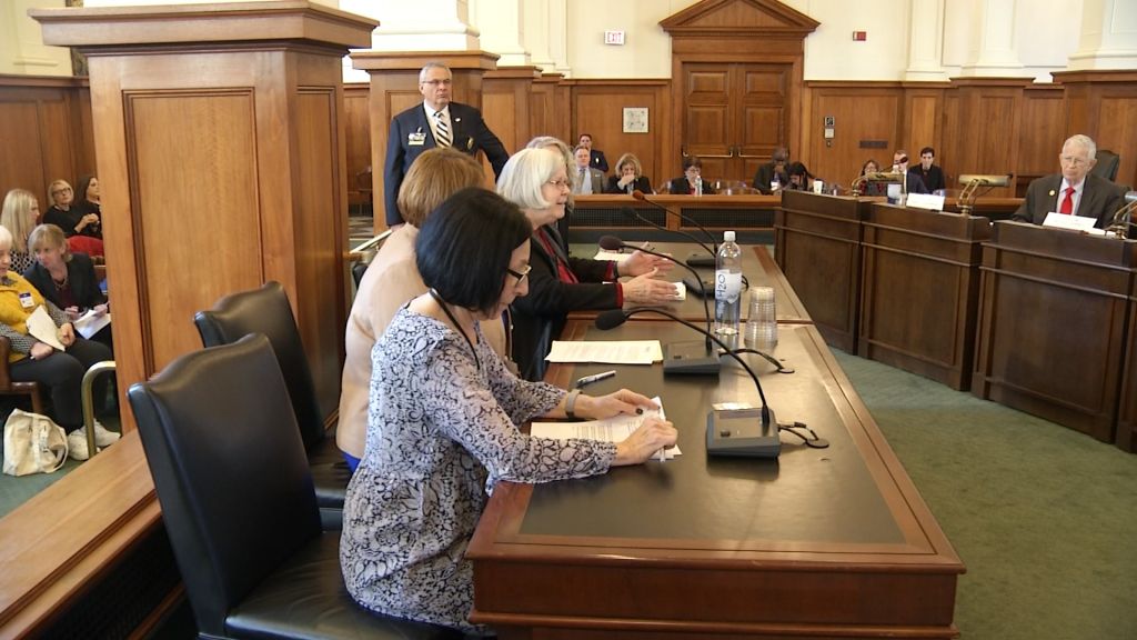 Senate Education Committee takes on bills