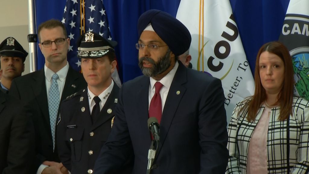 State announces large interstate gun bust in Camden