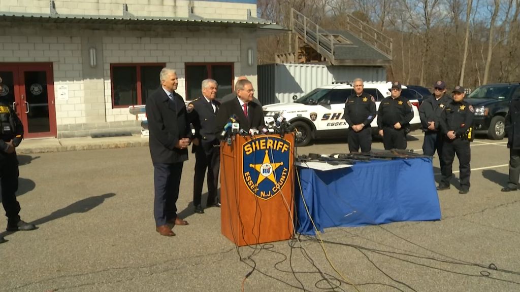 Menendez uses AR-15 demonstration to push for stricter gun laws