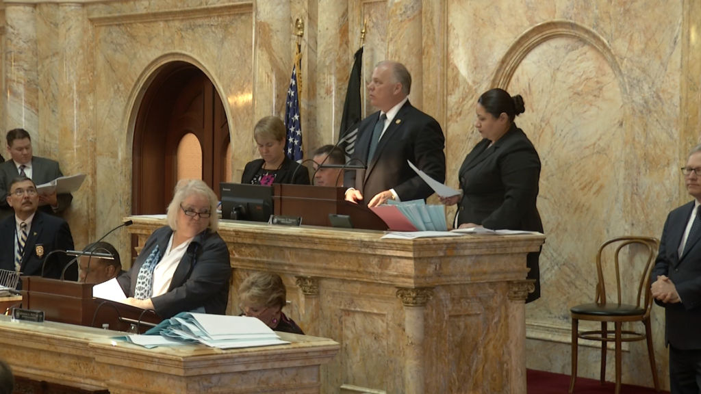 Senate votes on progressive agenda, hopes for more Murphy/Sweeney face time