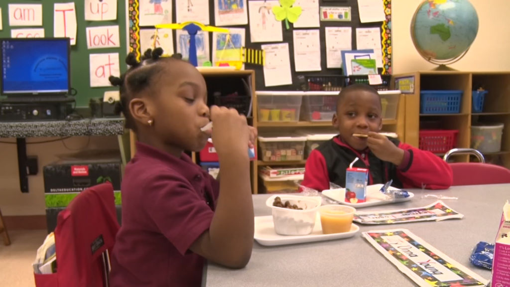 ‘Breakfast After the Bell’ program helps feed kids in Paterson