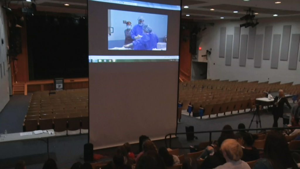 High schoolers get up-close look at open heart surgery