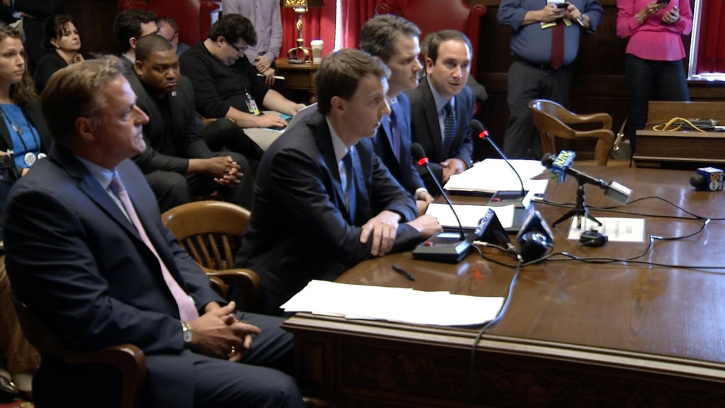 Sports betting bill clears first hurdles in Legislature