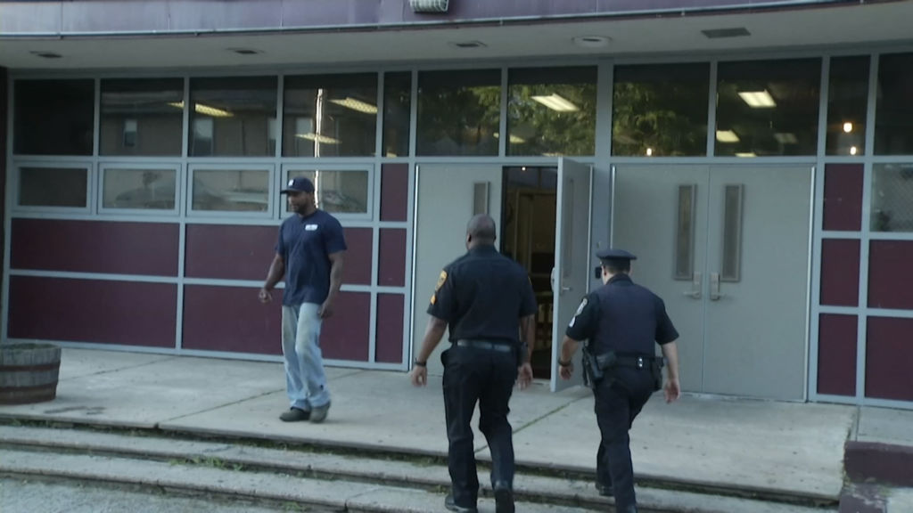 Should elementary schools hire armed police officers?