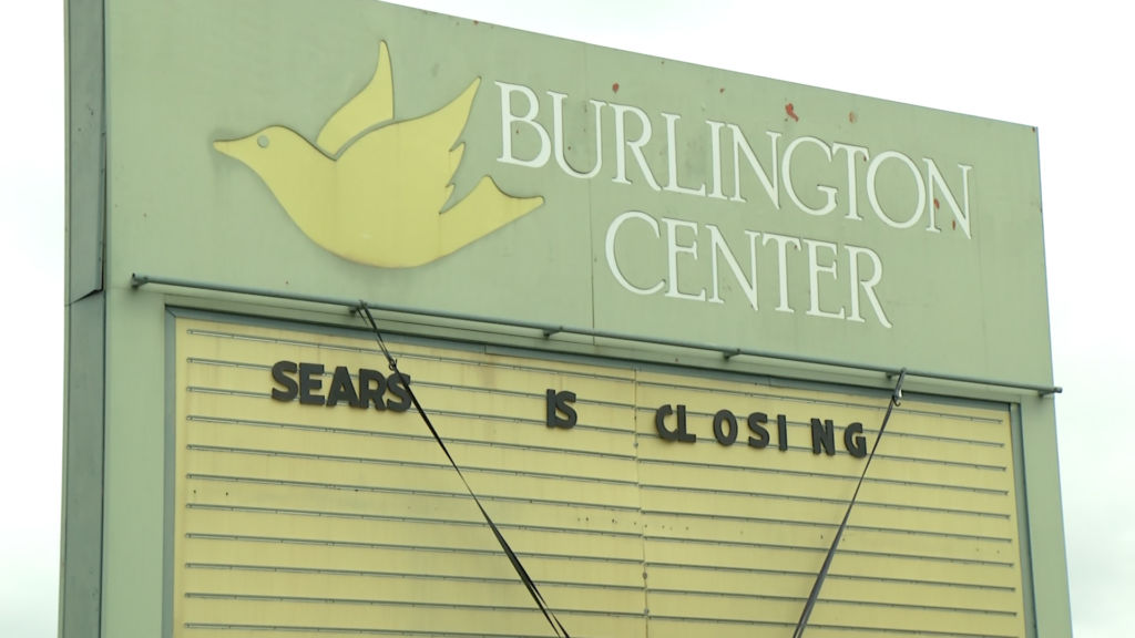 Why are some New Jersey malls struggling to stay open?