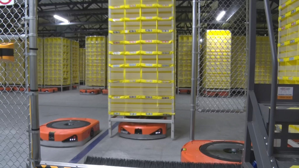 Robots assemble your packages at this new Amazon fulfillment center