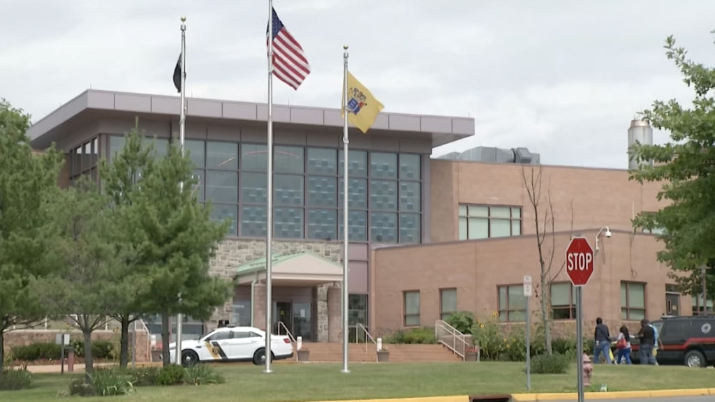 How can the state reform its long-neglected psychiatric hospitals?