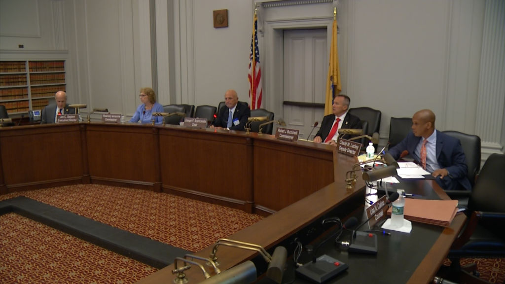 State commission says violent juvenile gangs pose growing threat