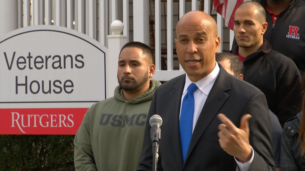 Booker unveils legislation to extend GI Bill benefits for student veterans