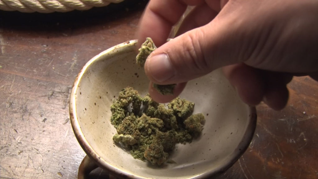 Expungement debate threatens to hold up marijuana legalization