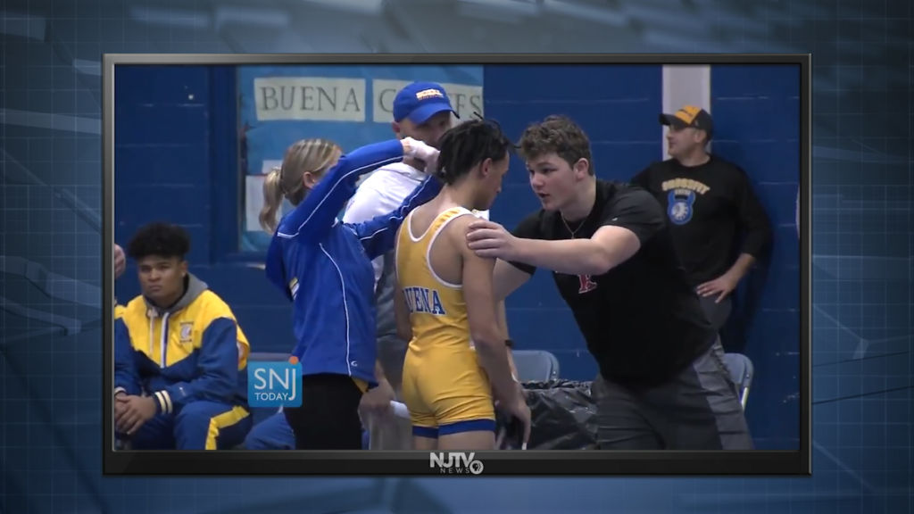 Emotions high at meeting over high school wrestler told to cut hair