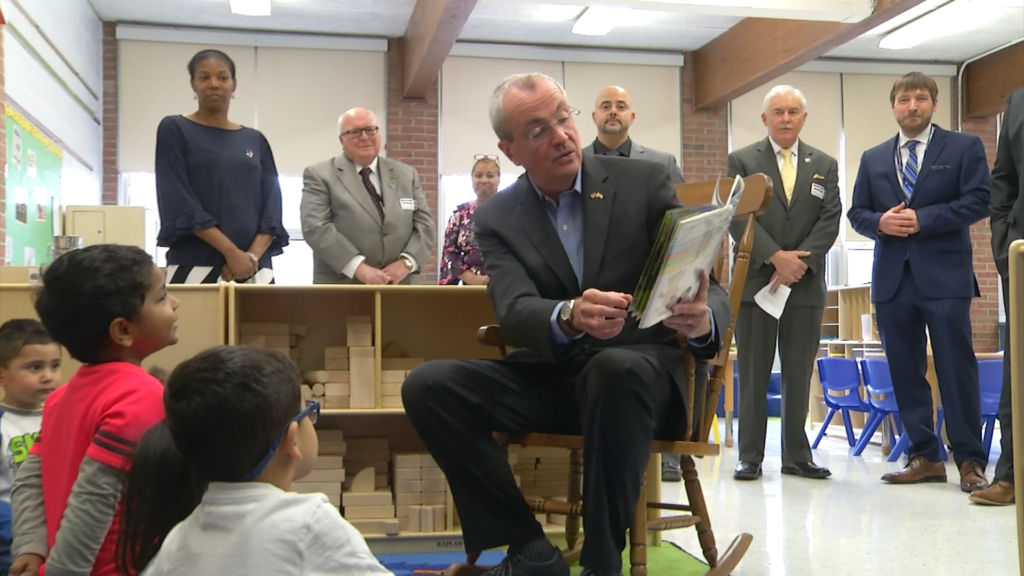 Murphy touts pre-K as meet with legislative leaders gets rescheduled