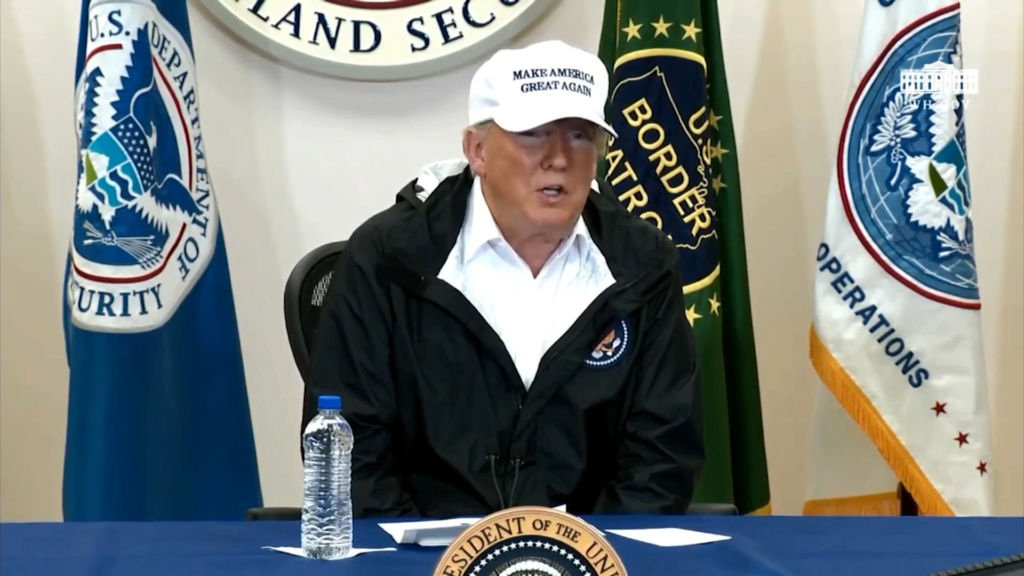 Trump visits southern border on Day 20 of the government shutdown