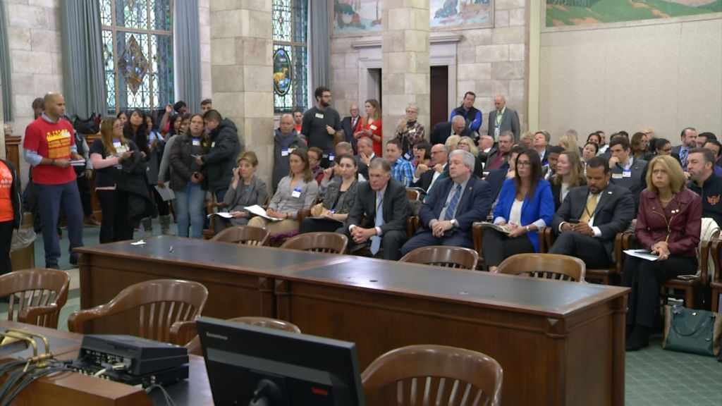 Minimum wage bill passes committee after pleas from workers and employers