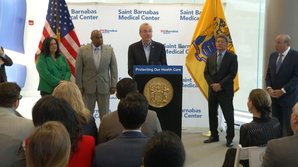 Murphy announces intent to set up state-run health care exchange