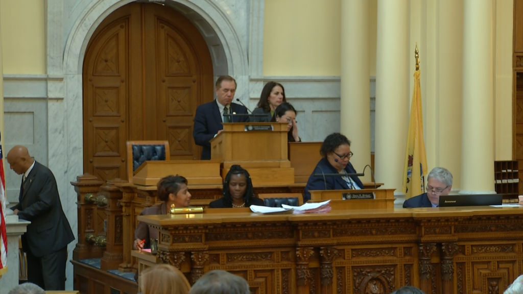 Legislature passes bill allowing assisted suicide for terminally ill