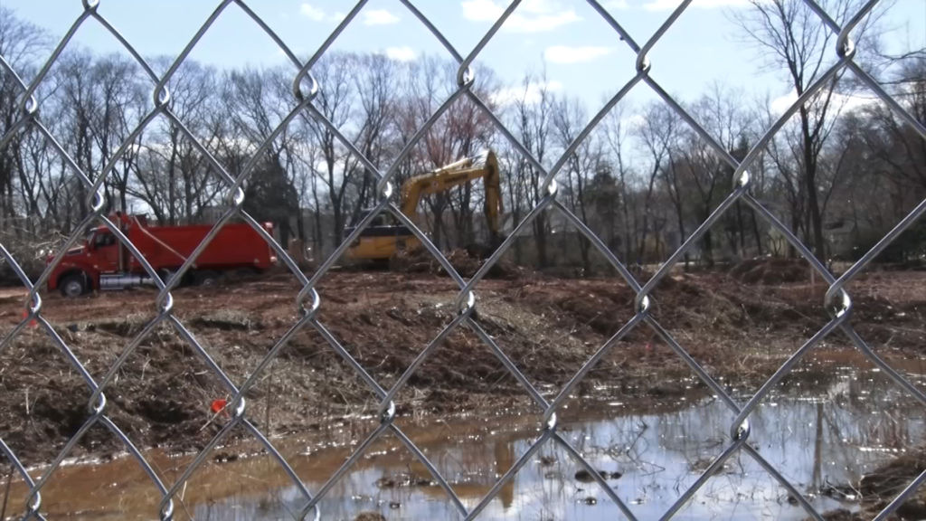 Community pauses development to create green space