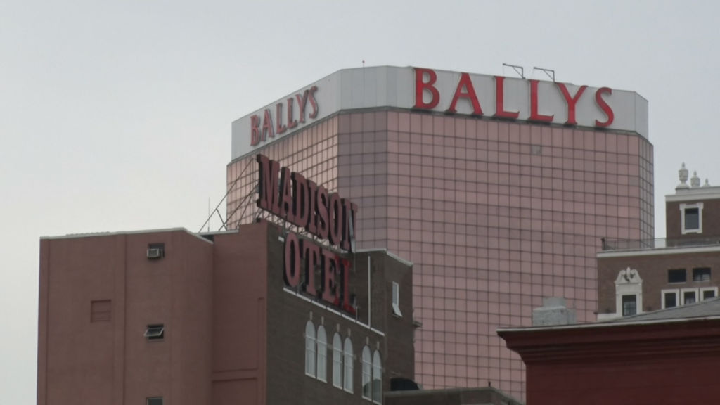 New Jersey mandates panic buttons for hotel room cleaners