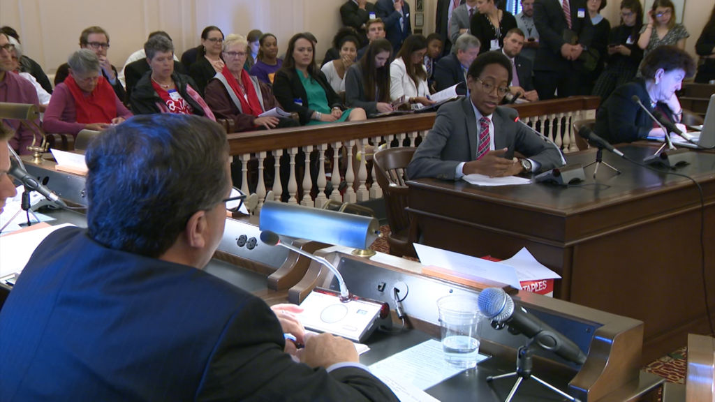 Committee votes to extend tax break program Murphy wants replaced