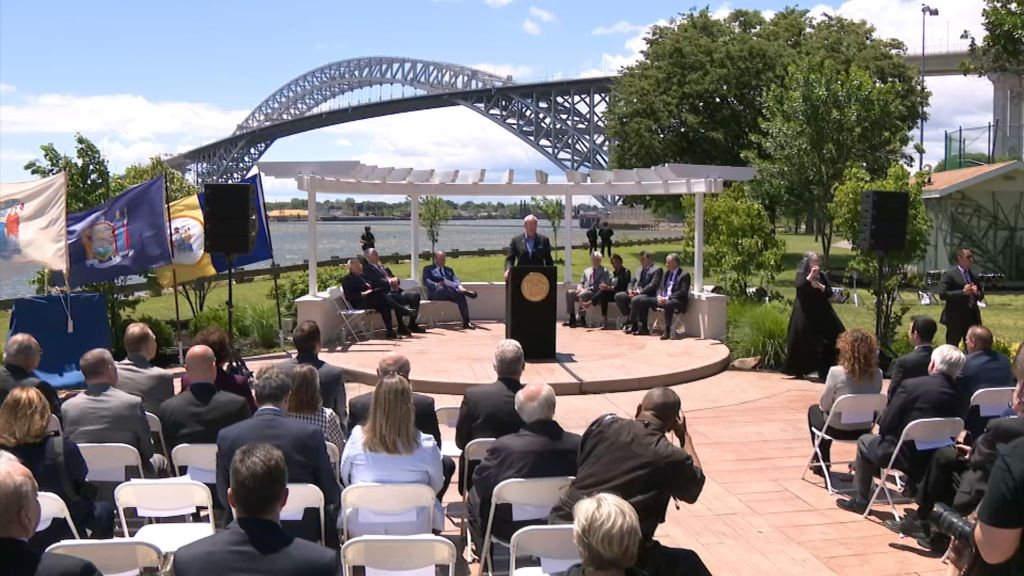 Ceremony marks completion of $1.7 billion Bayonne Bridge project