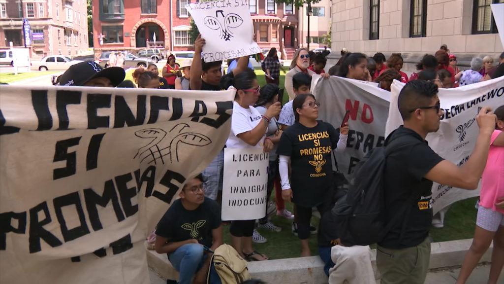 Activists criticize Legislature for failing to pass progressive priorities