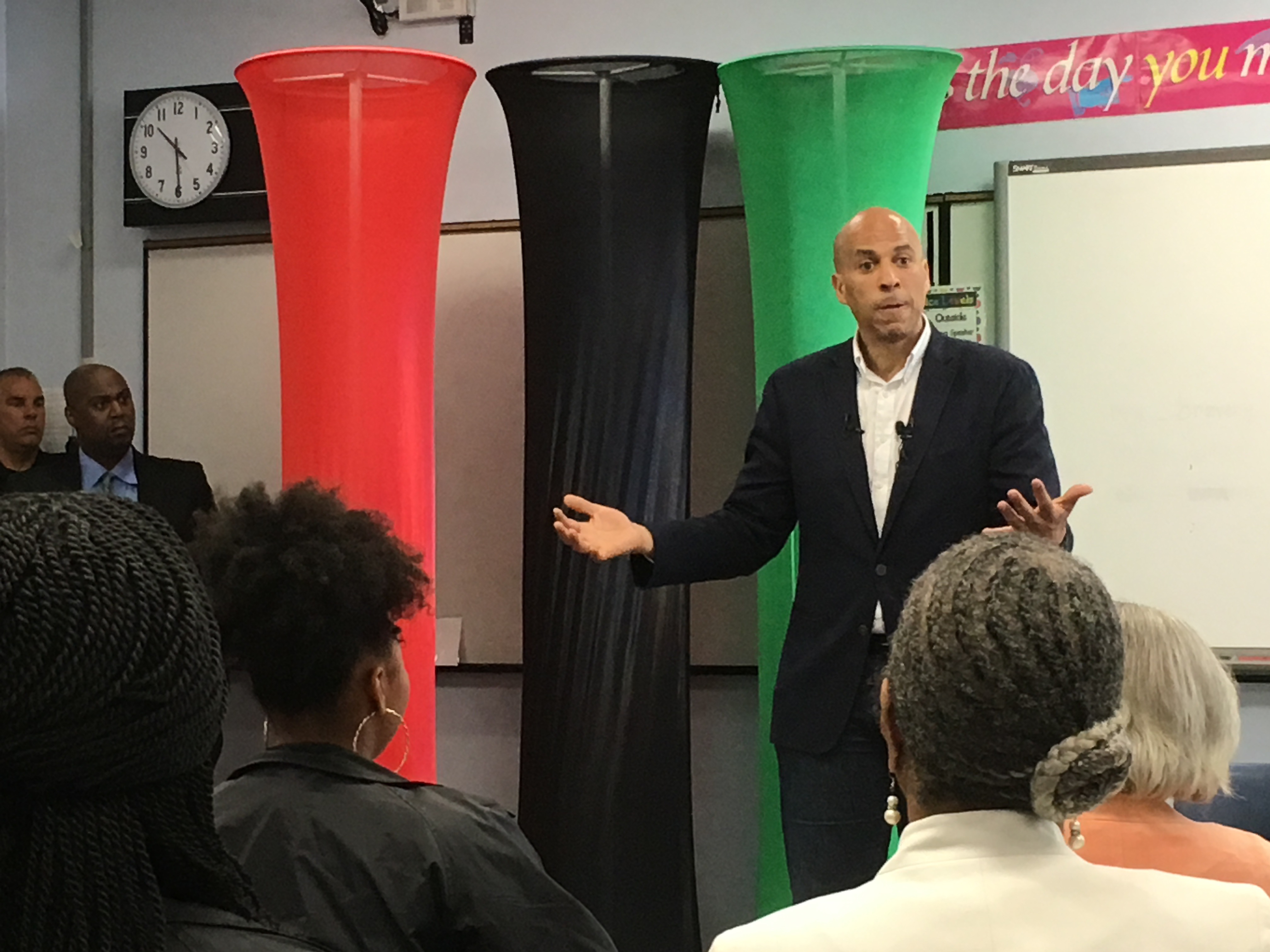 New Monmouth University poll is good news/bad news for Booker