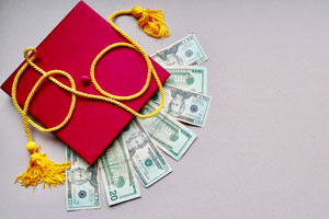 Lawmakers approve oversight for companies servicing student loans