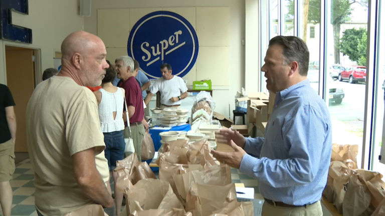 Lambertville spreads the word about new single-use plastic ordinance