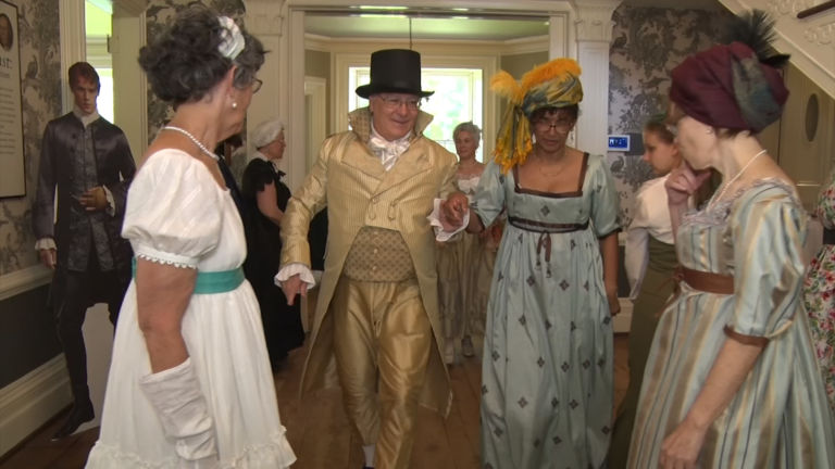 Experience what entertaining was like during the Revolutionary War