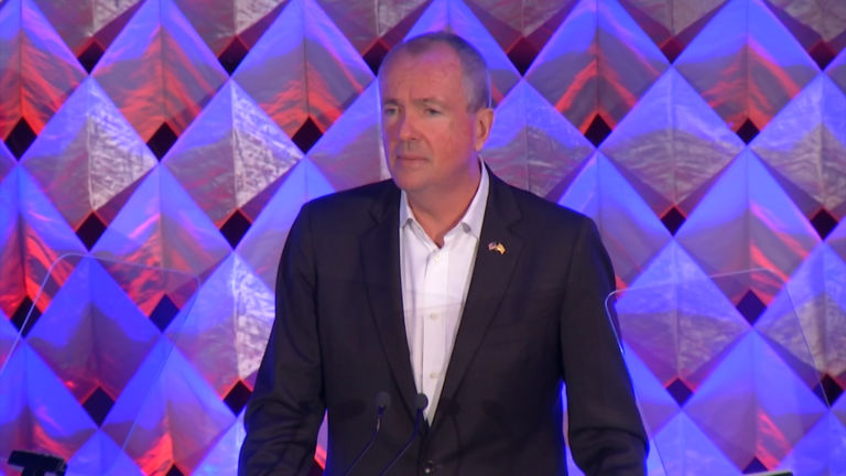 Murphy vetoes extension of corporate tax incentive program