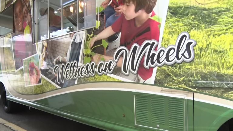 Wellness van gives residents an education in healthy eating
