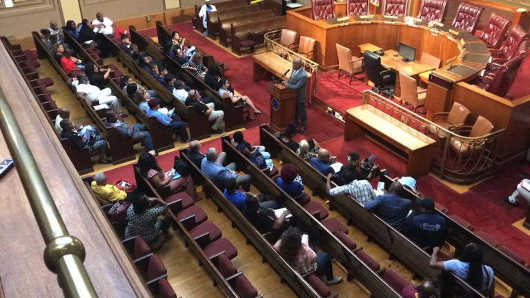 Newark pushes mandatory participation in replacement of lead water service lines
